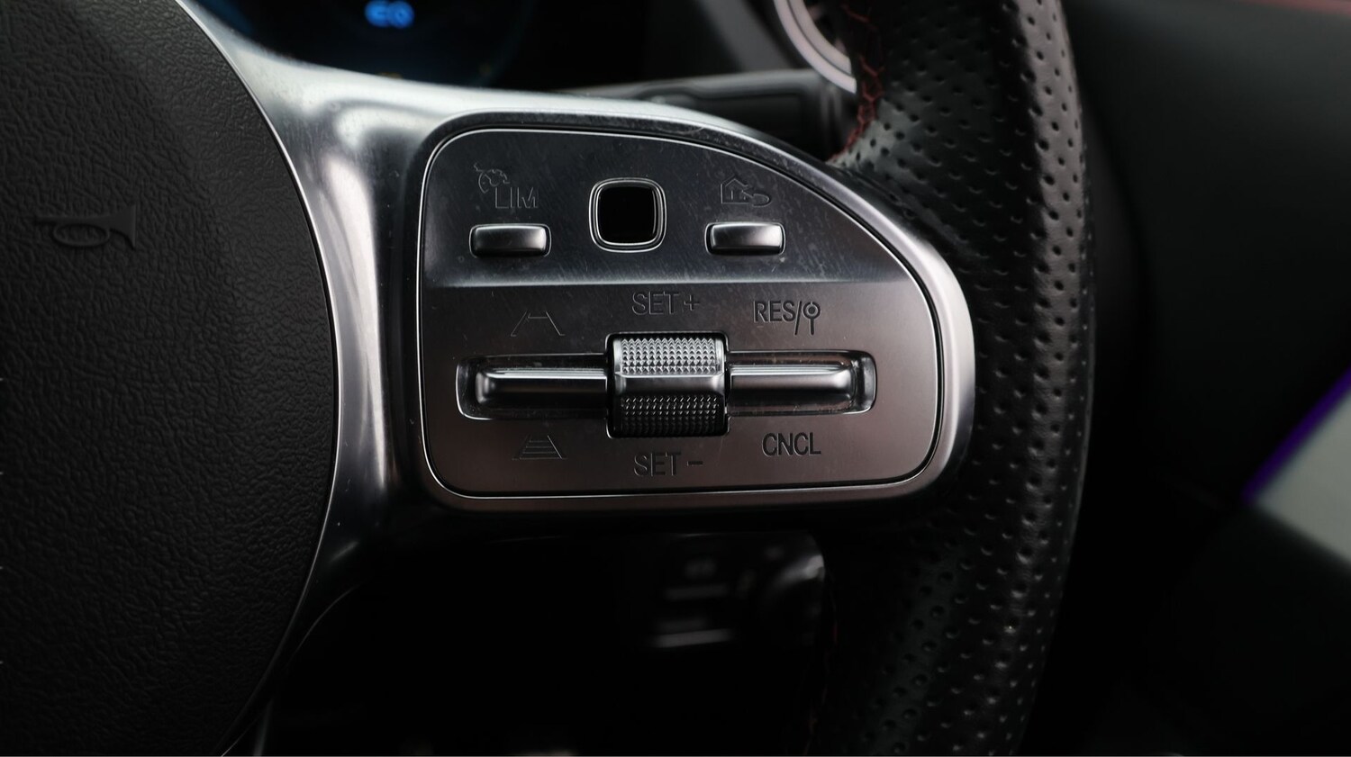 Used Mercedes-Benz EQA 2023 for sale - 77931442: Photo 23