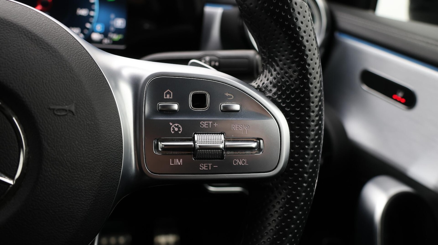 Used Mercedes-Benz A-Class 2021 for sale - 76742296: Photo 25