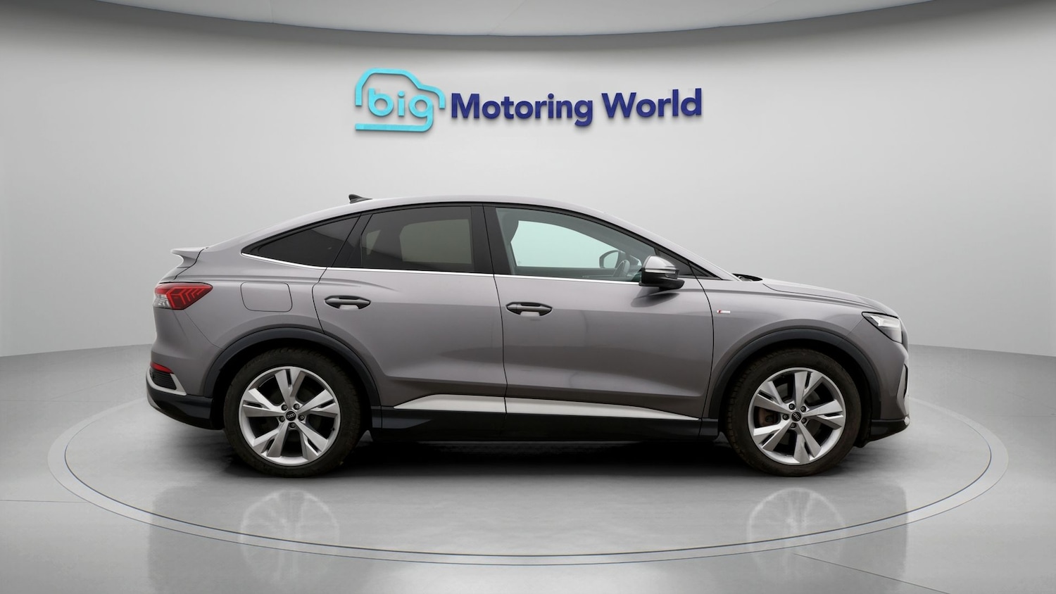 Used Audi Q4 e-tron 2023 for sale - 77676519: Photo 8