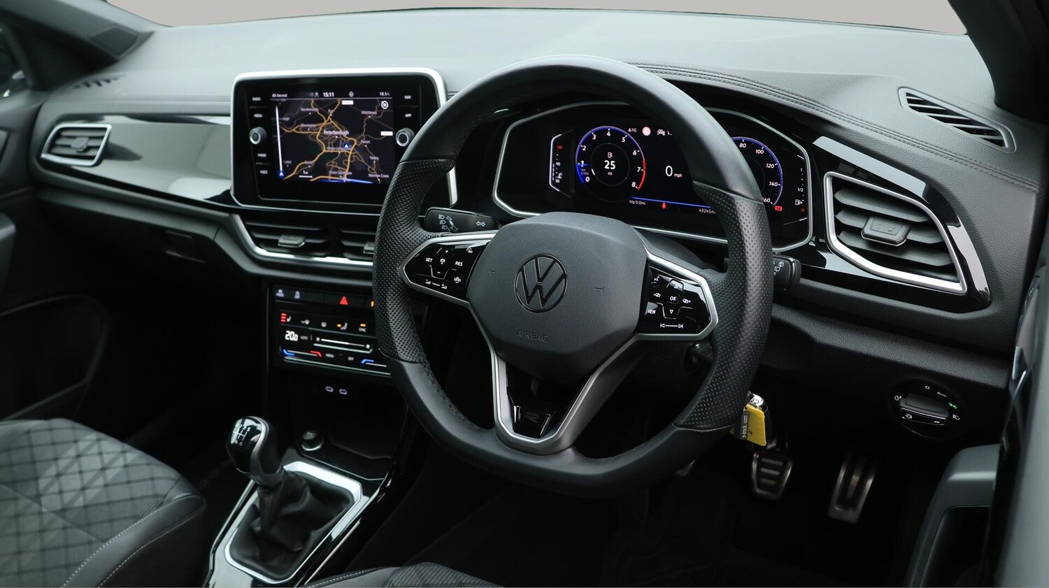 Used Volkswagen T-Roc 2023 for sale - 76166877: Photo 10