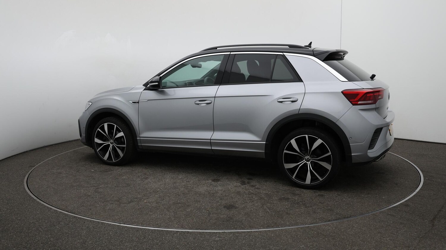 Used Volkswagen T-Roc 2023 for sale - 76166877: Photo 49