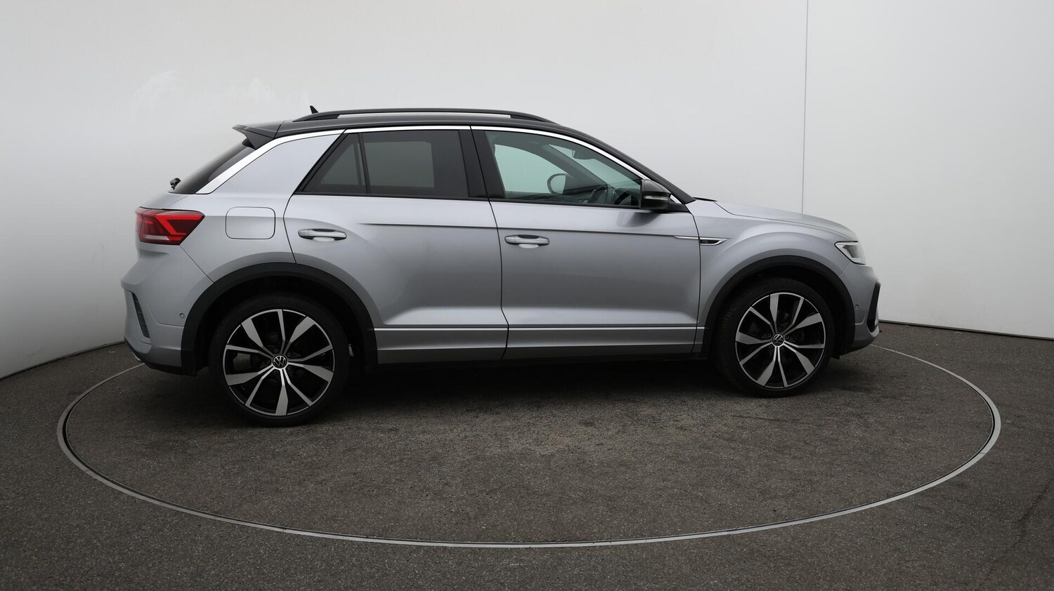 Used Volkswagen T-Roc 2023 for sale - 76166877: Photo 52