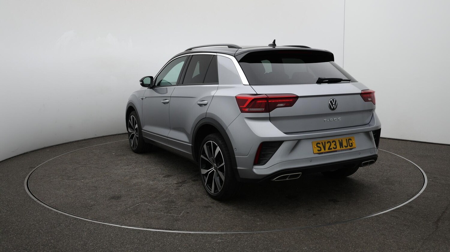 Used Volkswagen T-Roc 2023 for sale - 76166877: Photo 63