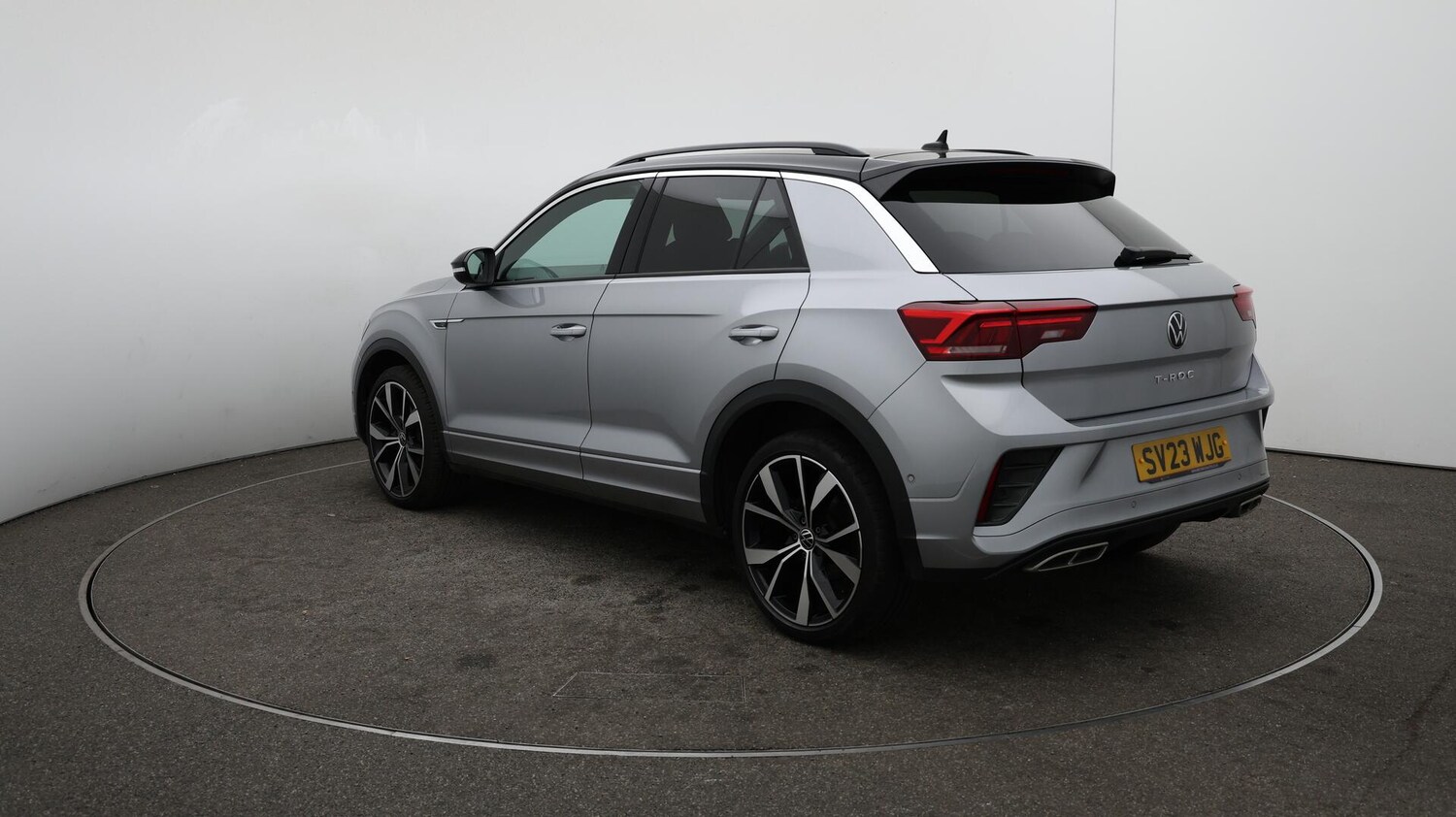 Used Volkswagen T-Roc 2023 for sale - 76166877: Photo 64