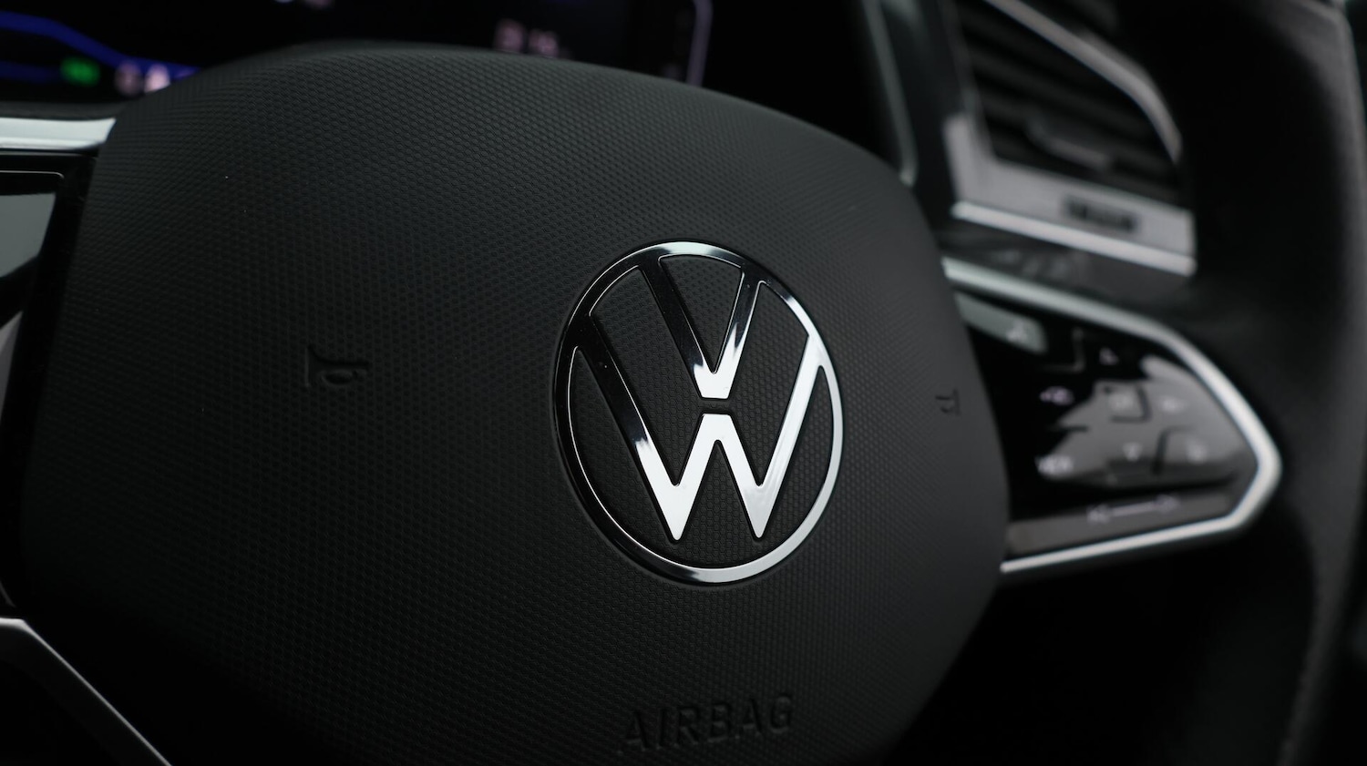 Used Volkswagen Tiguan 2021 for sale - 76136828: Photo 23