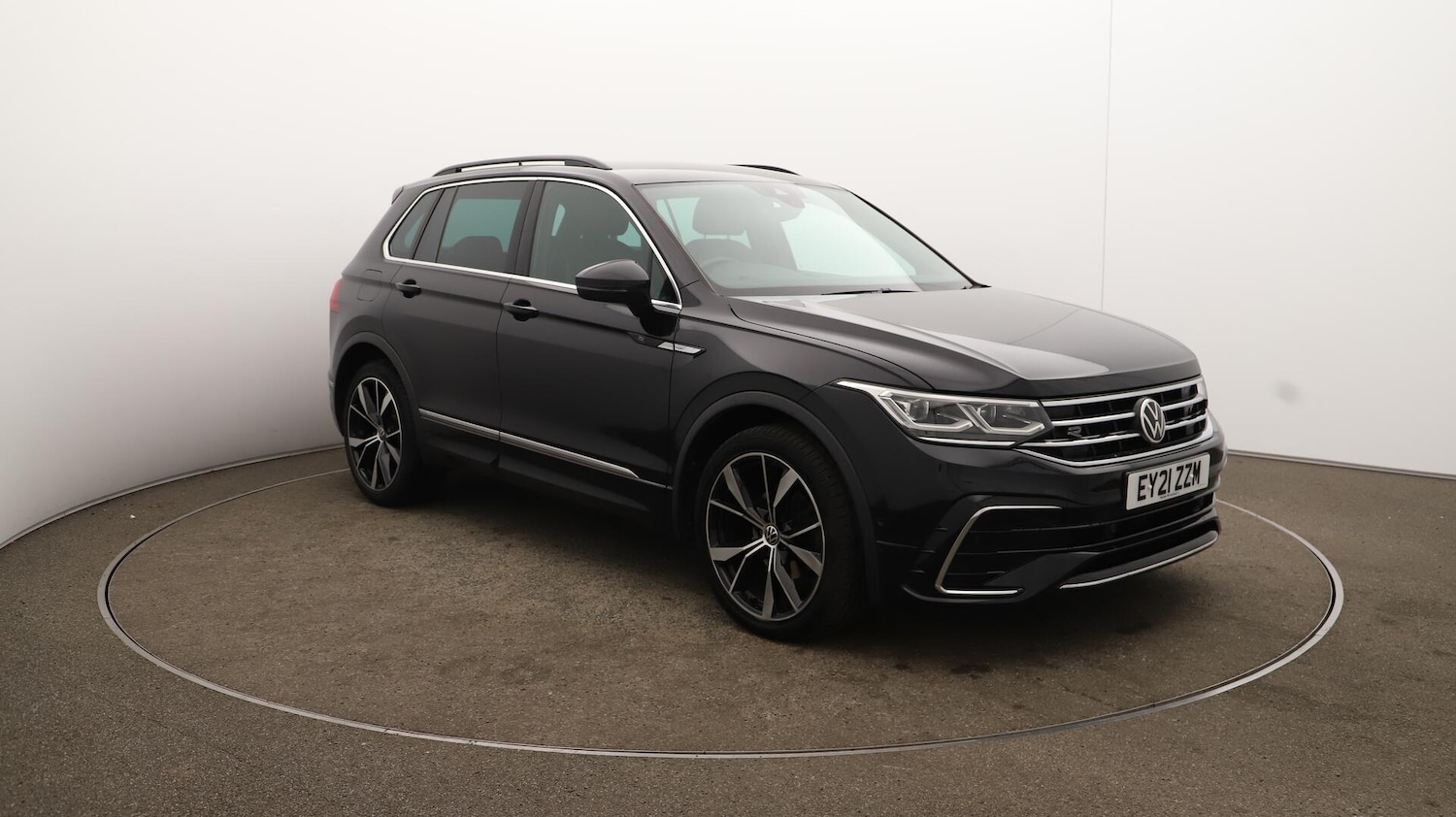 Used Volkswagen Tiguan 2021 for sale - 76136828: Photo 46