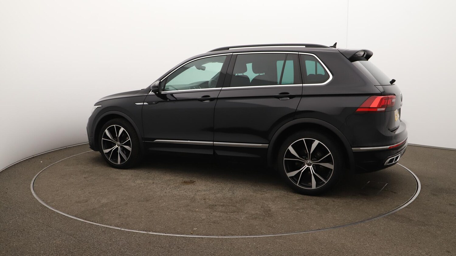 Used Volkswagen Tiguan 2021 for sale - 76136828: Photo 49