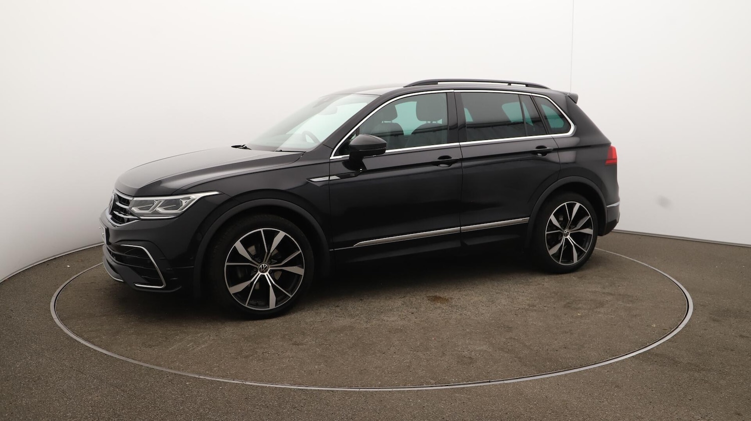 Used Volkswagen Tiguan 2021 for sale - 76136828: Photo 69