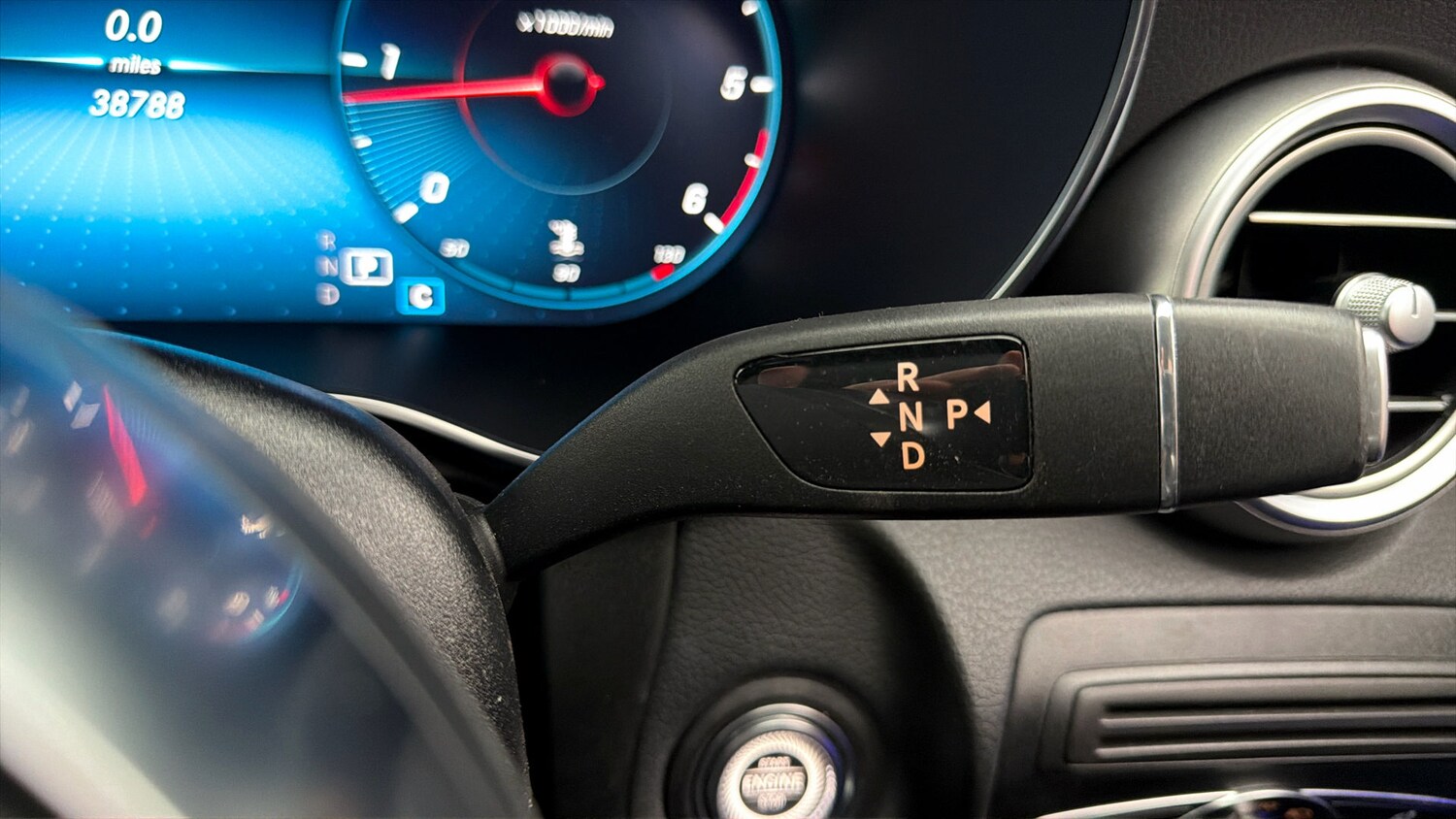 Used Mercedes-Benz GLC 2021 for sale - 77945872: Photo 25