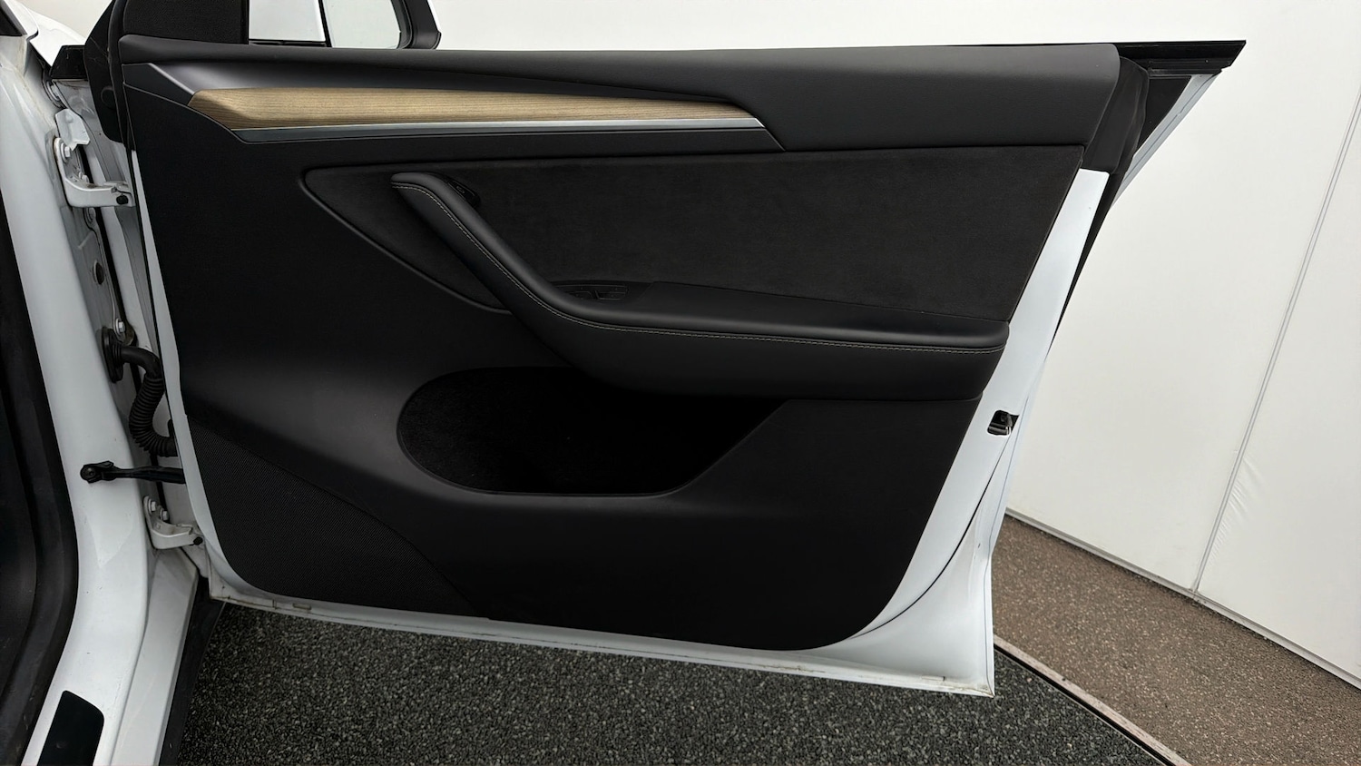 Used Tesla Model Y 2023 for sale - 78163075: Photo 14