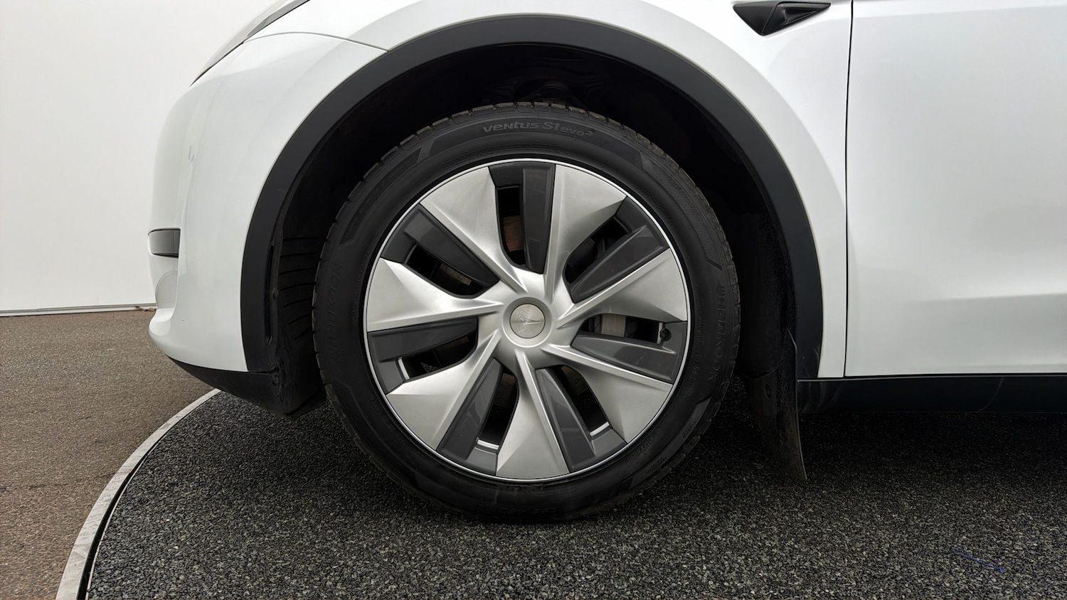 Used Tesla Model Y 2023 for sale - 78163075: Photo 17