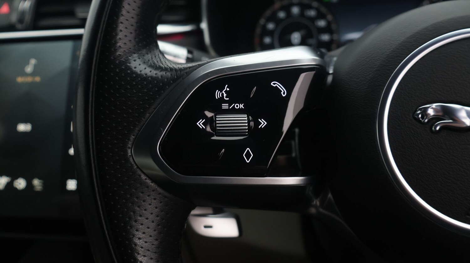 Used Jaguar F-Pace 2022 for sale - 77271171: Photo 25