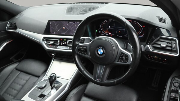 Used BMW 3 Series 2020 for sale - 76084815: Photo 10