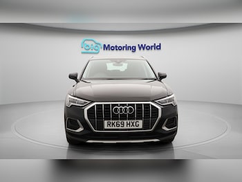 Used Audi Q3 2019 for sale - 75449232: Photo