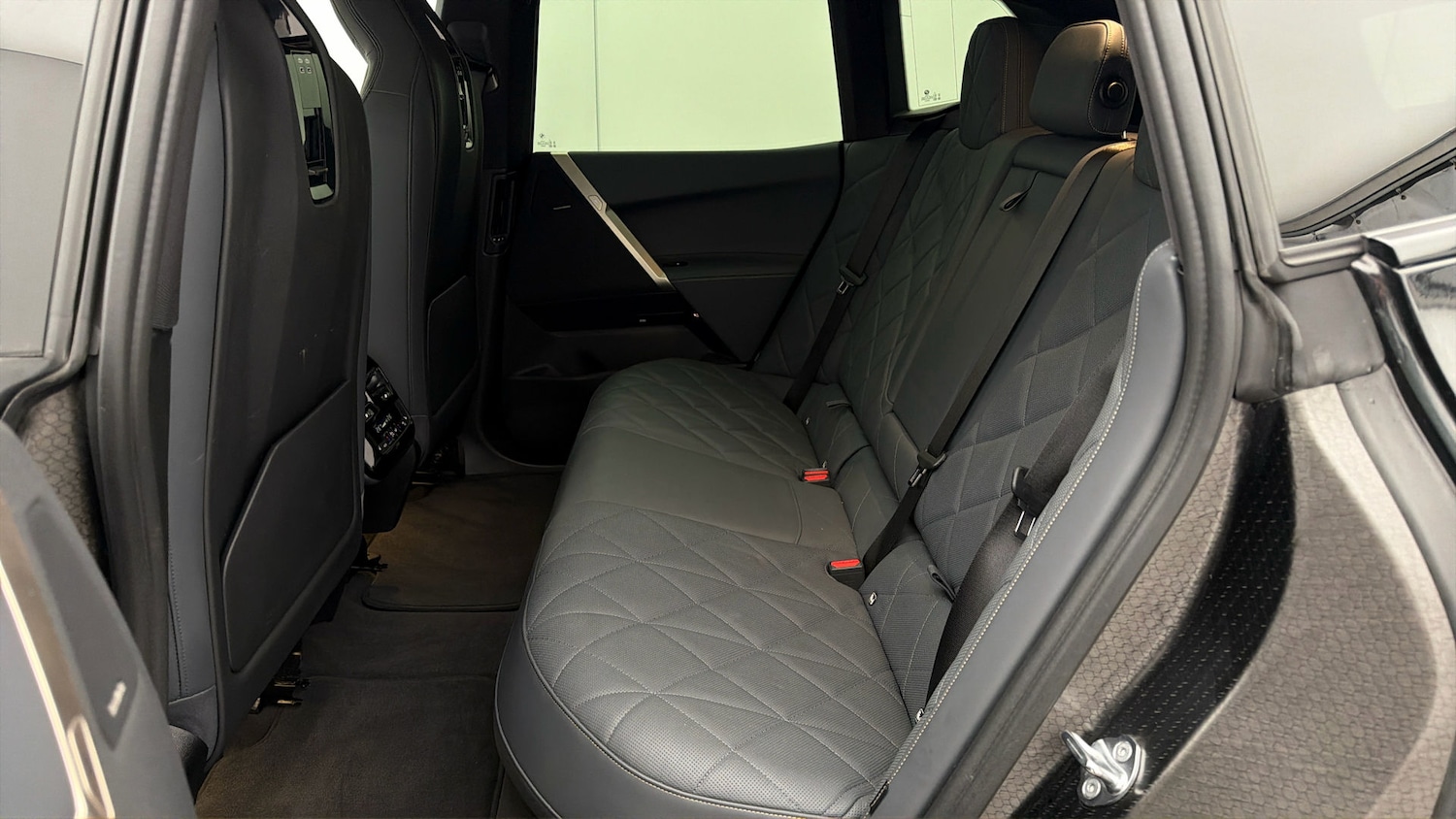 Used BMW iX 2023 for sale - 77804399: Photo 15