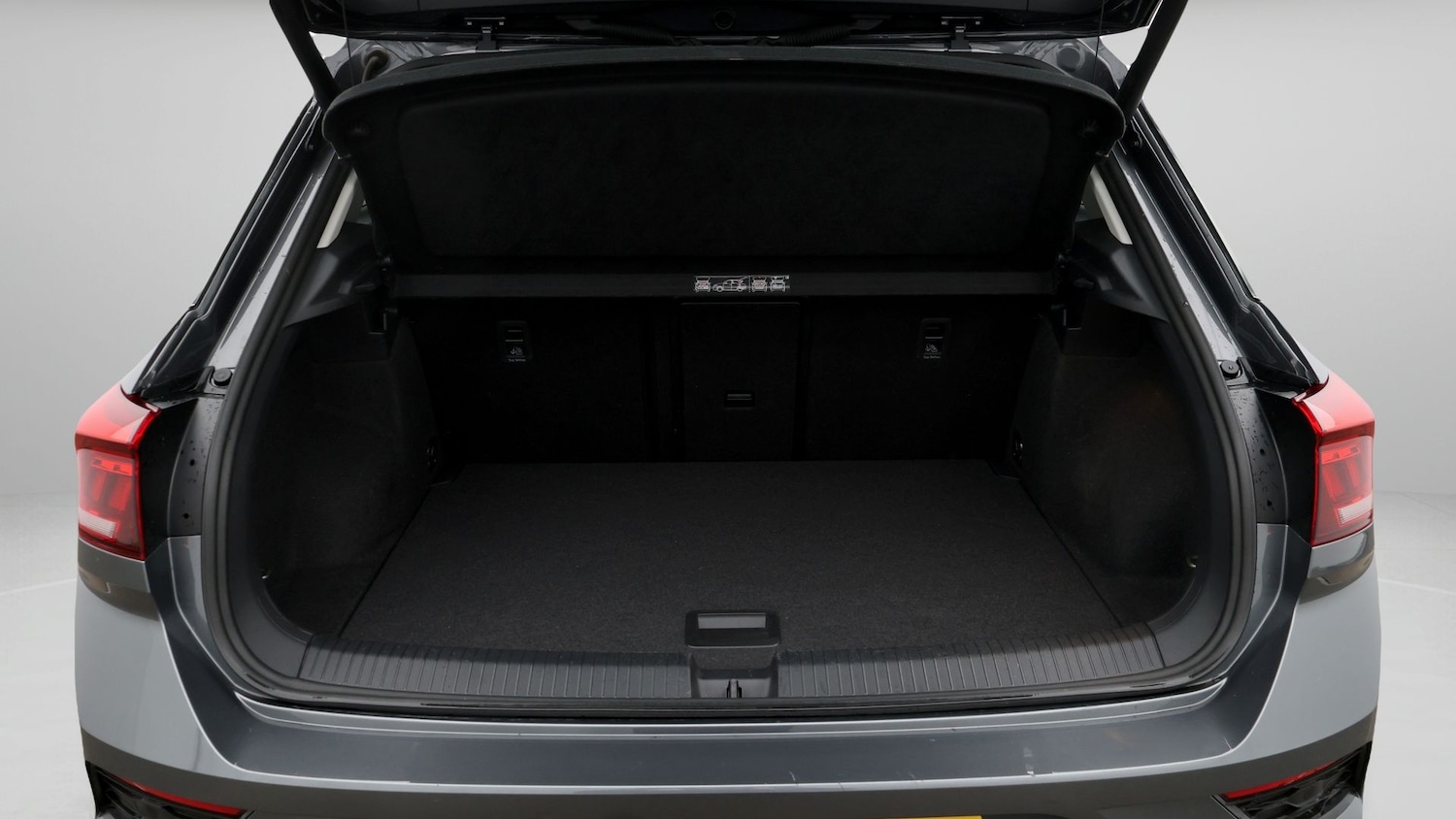 Used Volkswagen T-Roc 2020 for sale - 77438002: Photo 17