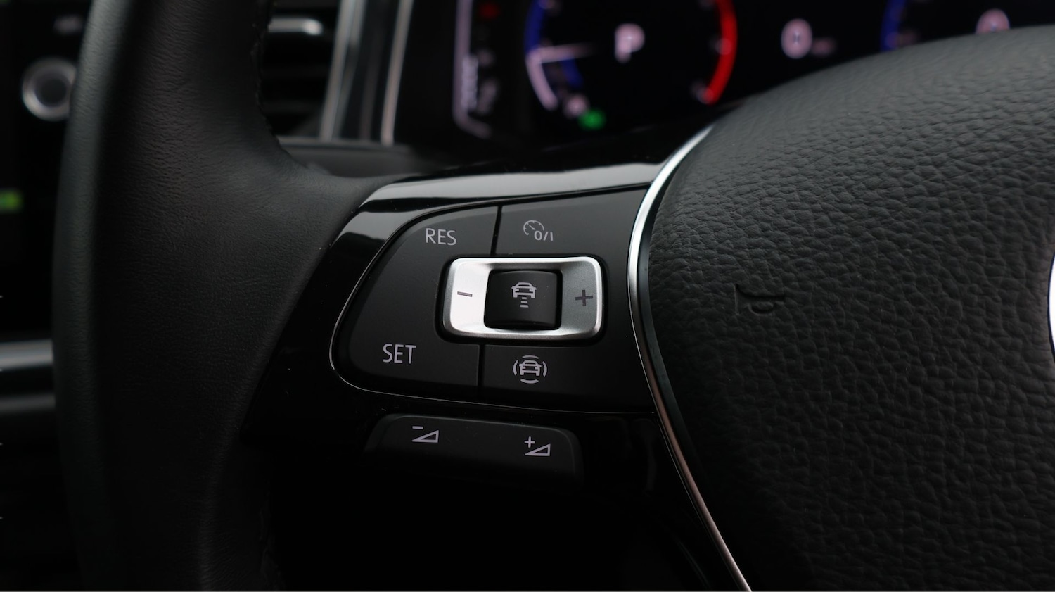 Used Volkswagen T-Roc 2020 for sale - 77438002: Photo 24