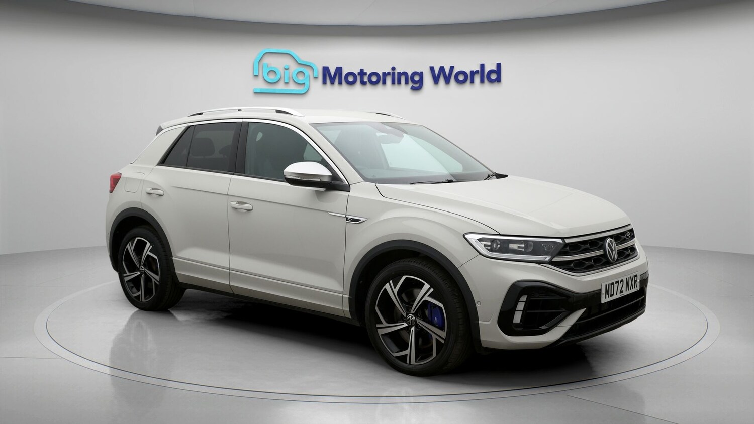 Used Volkswagen T-Roc 2023 for sale - 77746098: Photo 1