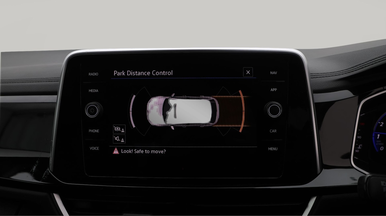 Used Volkswagen T-Roc 2023 for sale - 77746098: Photo 21