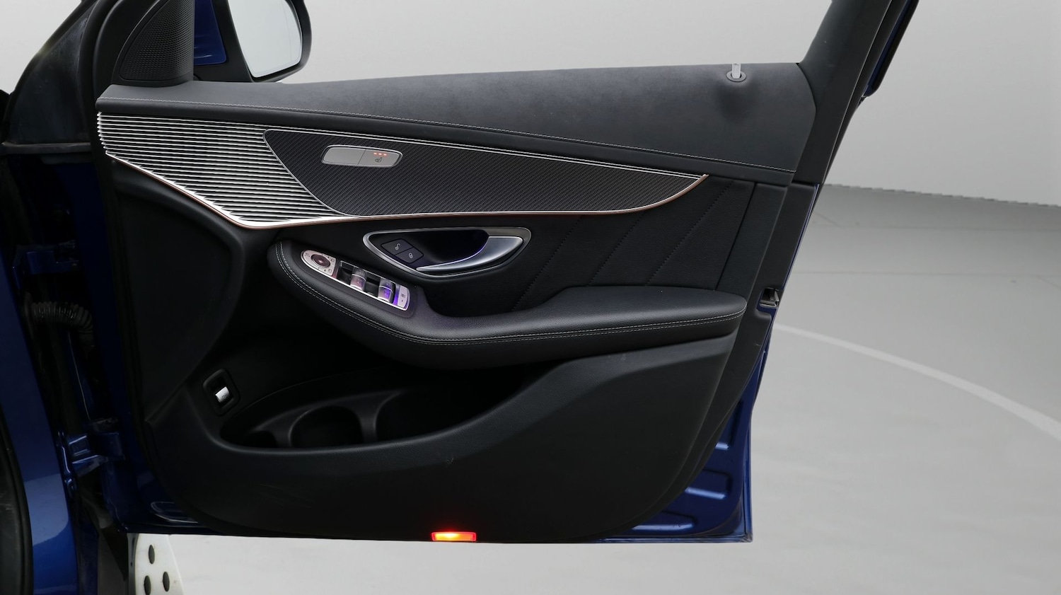 Used Mercedes-Benz EQC 2022 for sale - 77544588: Photo 15