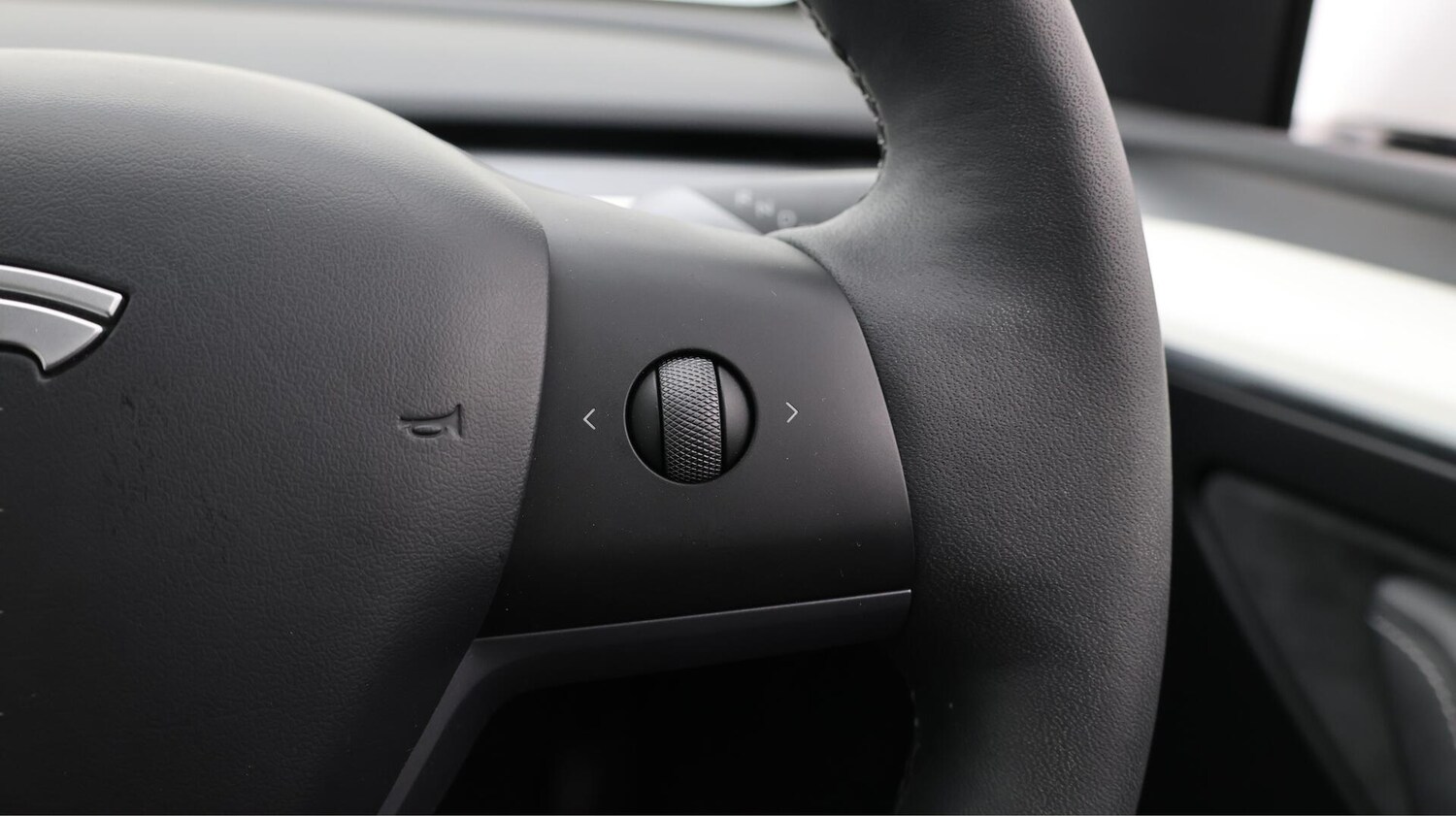 Used Tesla Model Y 2022 for sale - 76645694: Photo 25