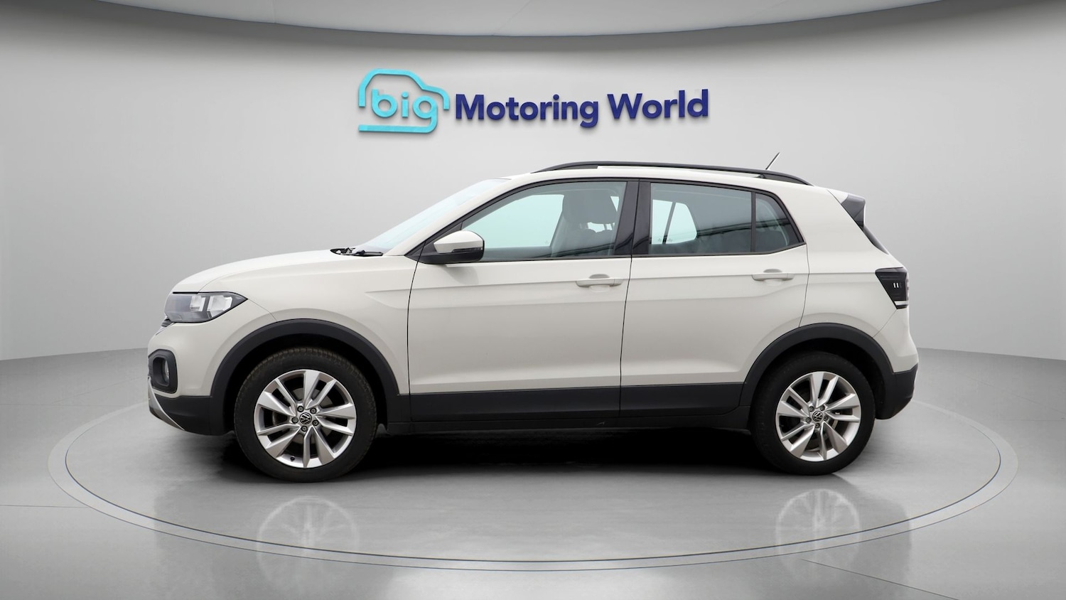 Used Volkswagen T-Cross 2022 for sale - 77392681: Photo 4