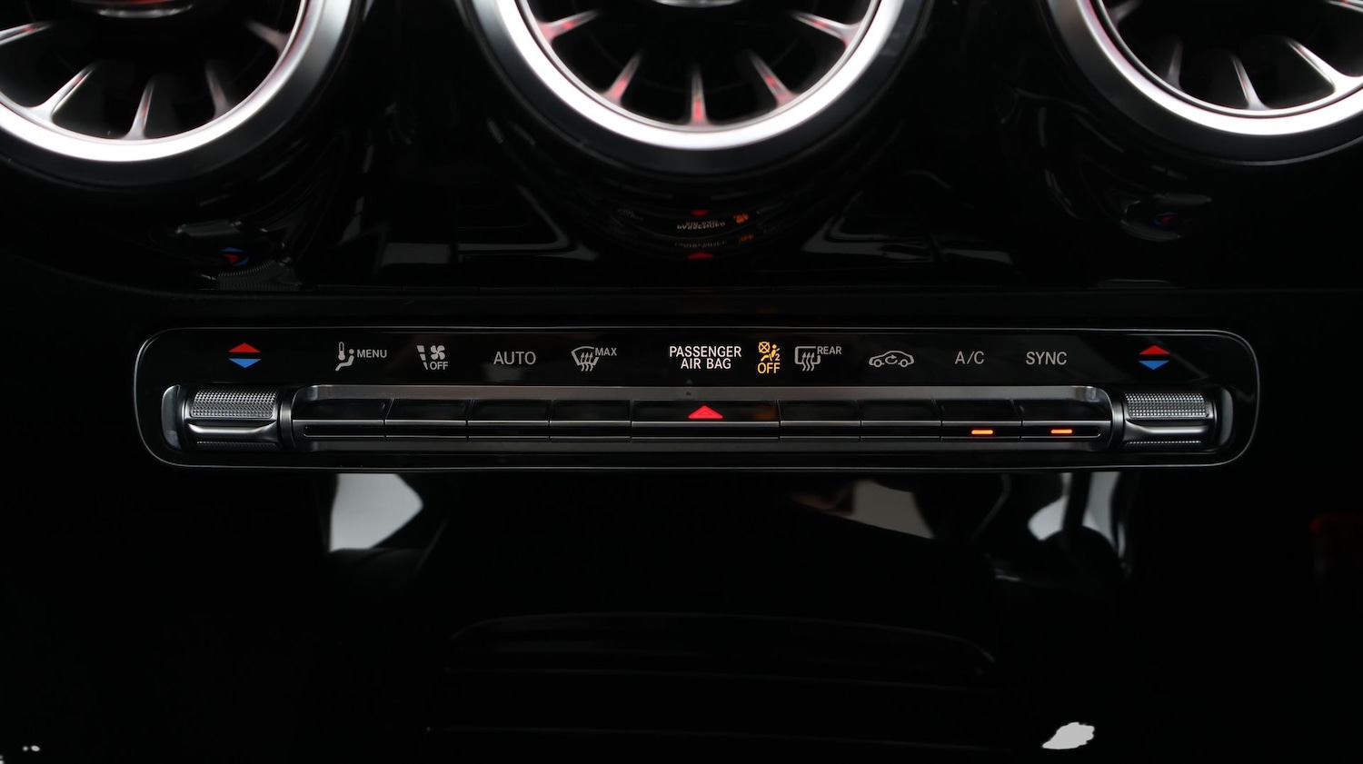 Used Mercedes-Benz CLA 2022 for sale - 77300618: Photo 12