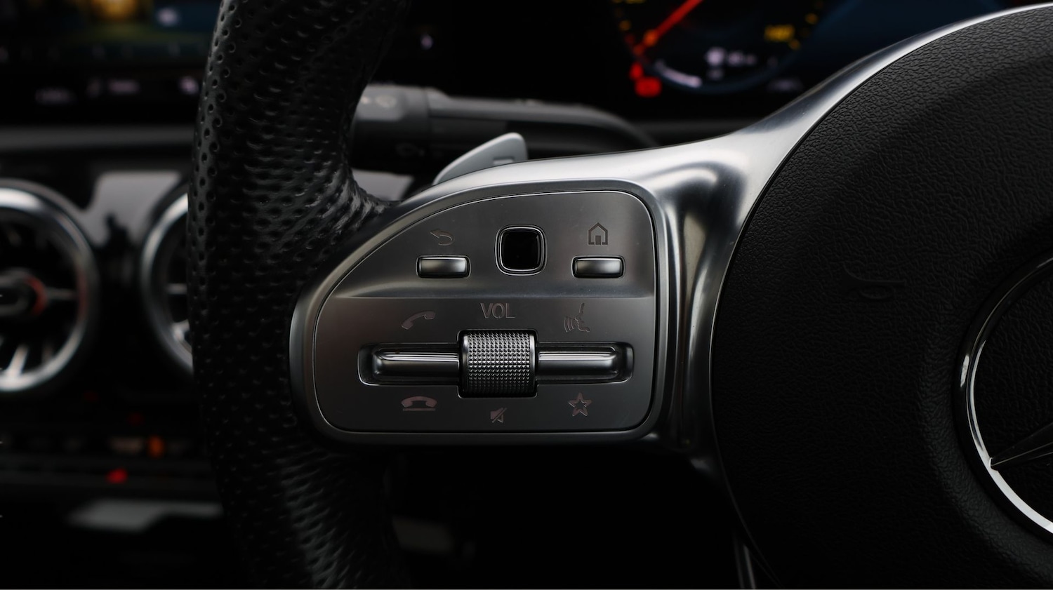 Used Mercedes-Benz CLA 2022 for sale - 77300618: Photo 24