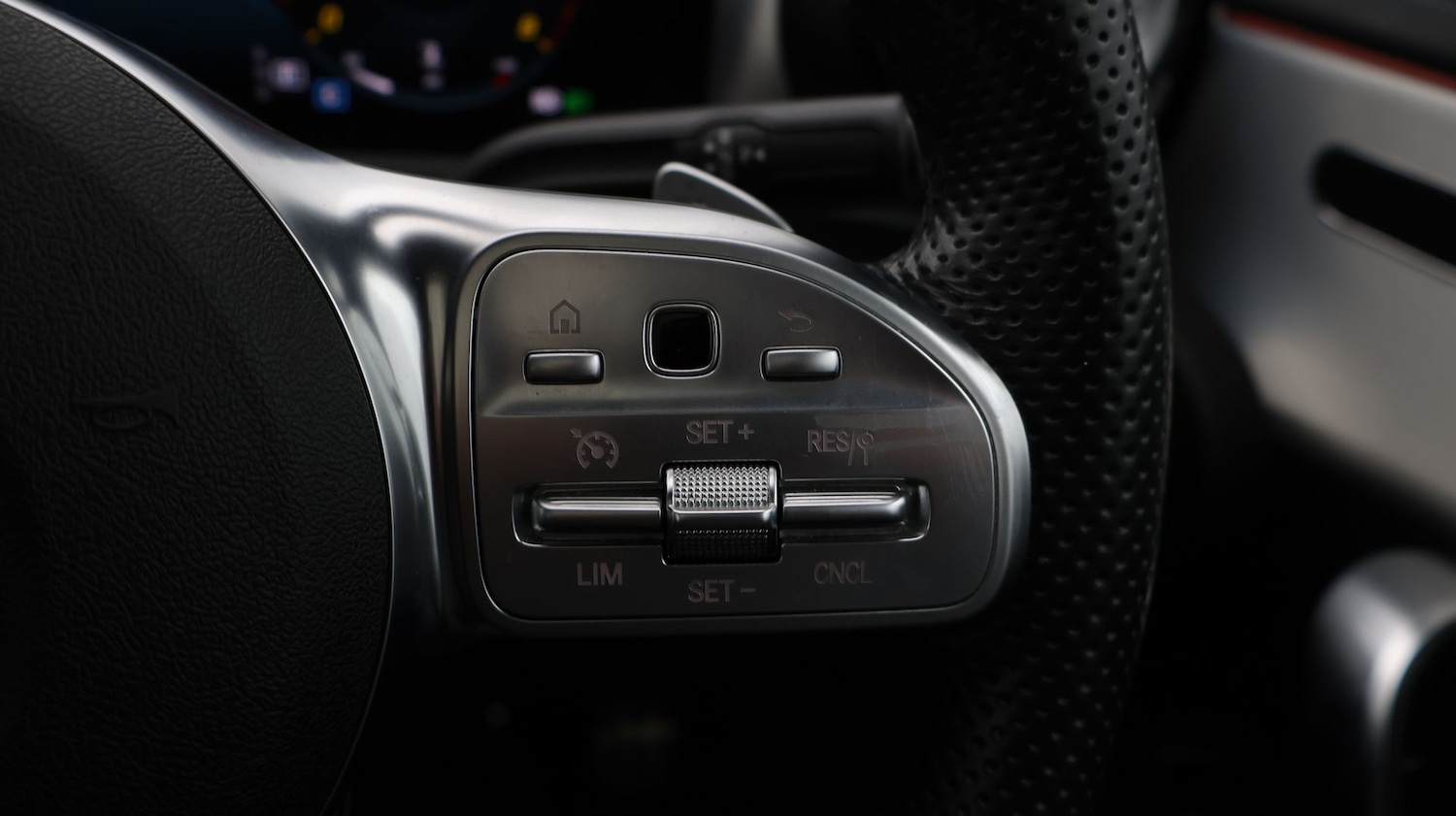 Used Mercedes-Benz CLA 2022 for sale - 77300618: Photo 27