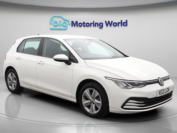 Volkswagen - Golf