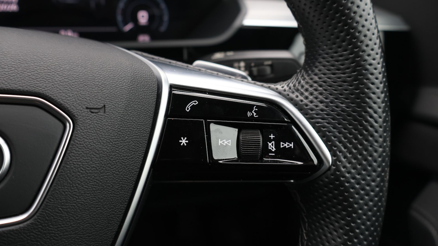 Used Audi e-tron 2022 for sale - 77522252: Photo 26