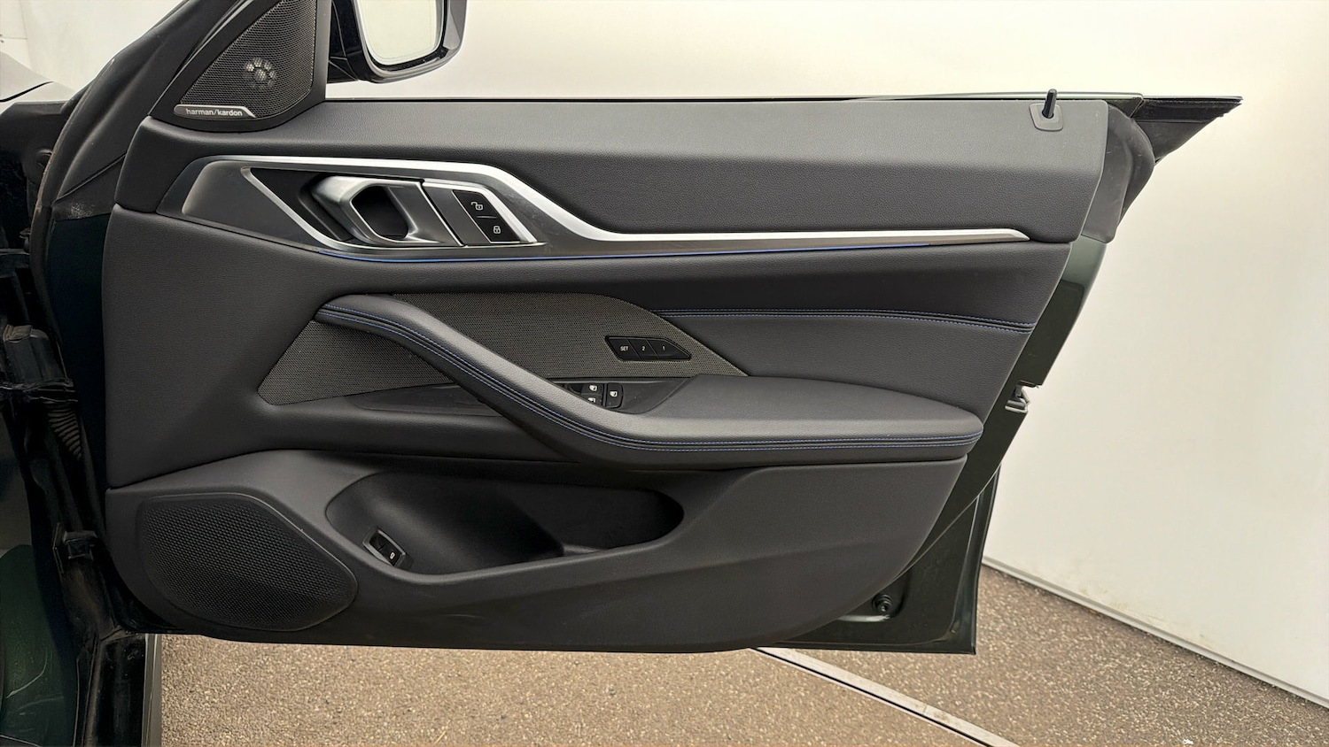 Used BMW i4 2023 for sale - 78039520: Photo 14
