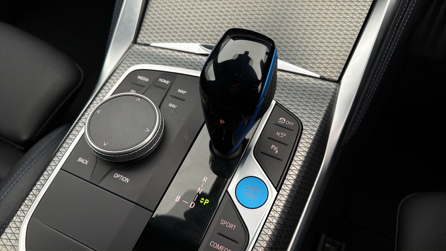 Used BMW i4 2023 for sale - 78039520: Photo 25