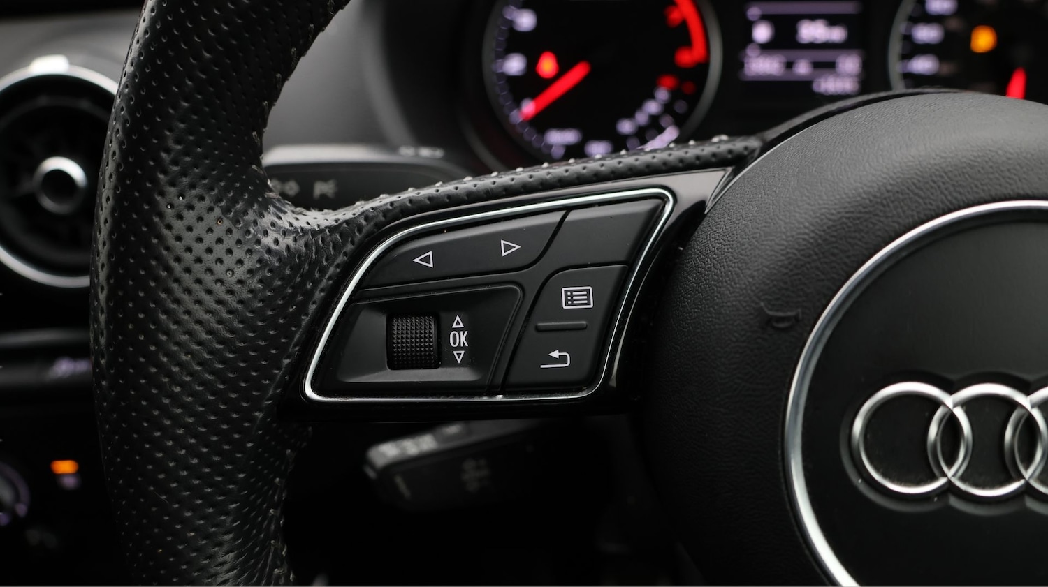 Used Audi Q2 2020 for sale - 77730815: Photo 22