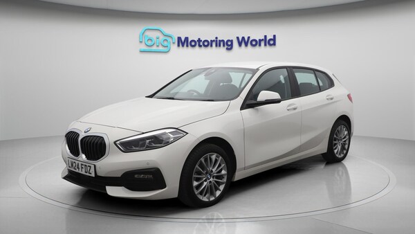 Used BMW 1 Series 2024 for sale - 76099129: Photo 4
