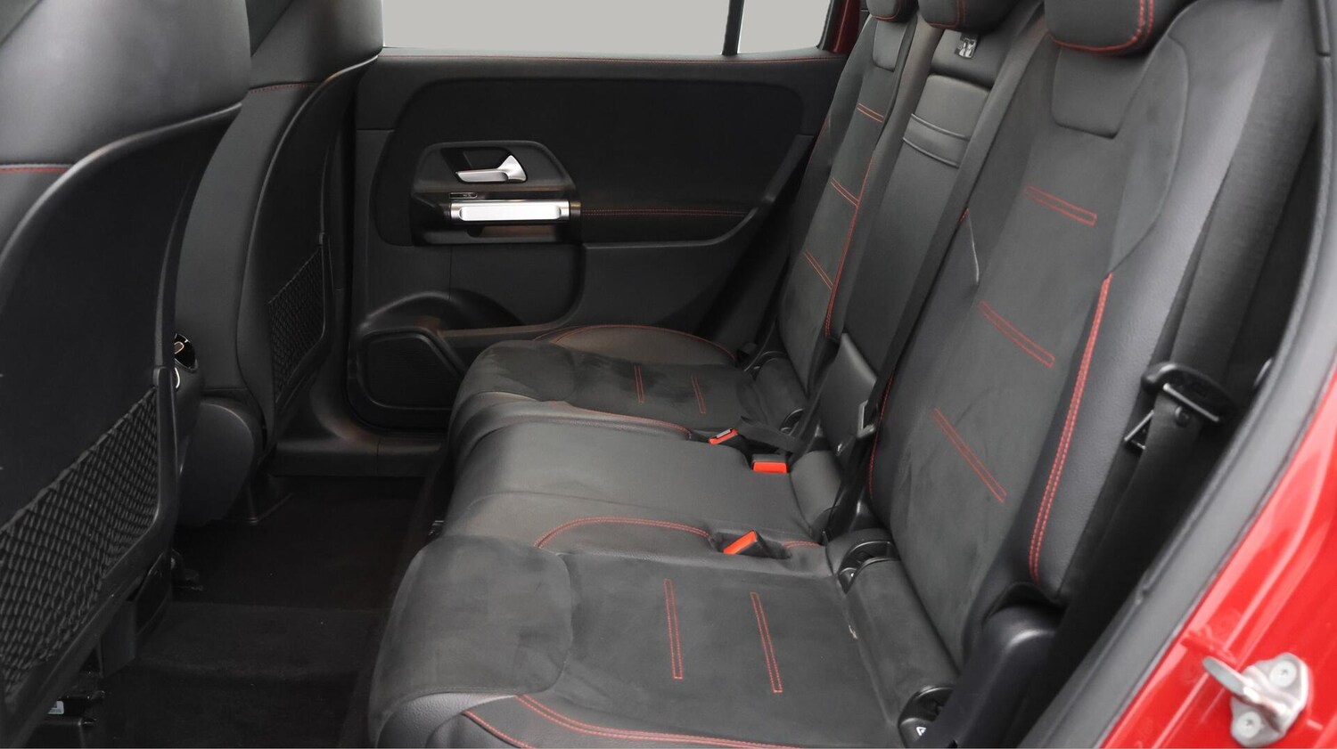 Used Mercedes-Benz GLB 2022 for sale - 76689829: Photo 17