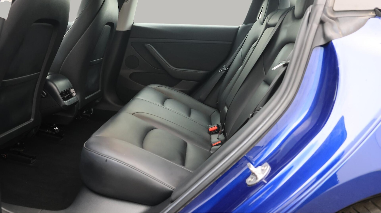 Used Tesla Model 3 2021 for sale - 76440805: Photo 17