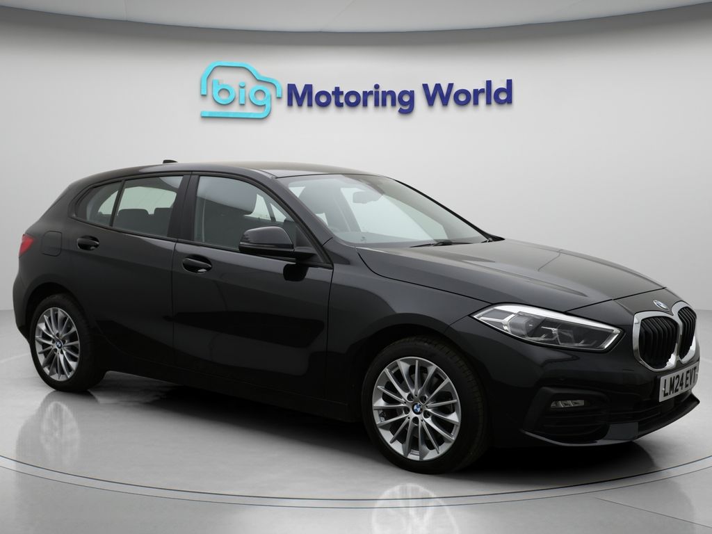 Used BMW 1 Series 2024 for sale - 76809708: Photo 4