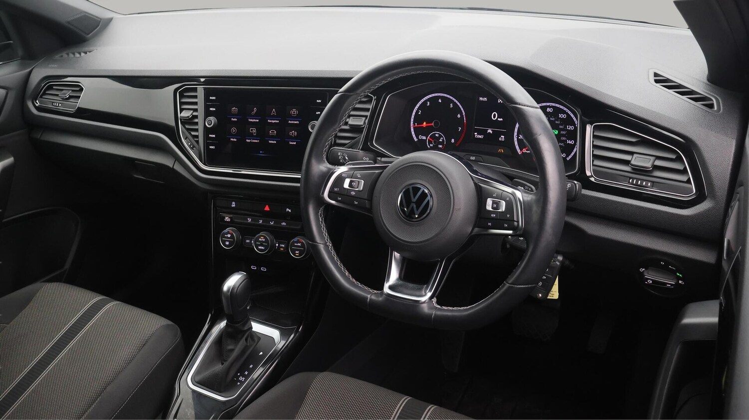 Used Volkswagen T-Roc 2020 for sale - 76585228: Photo 10