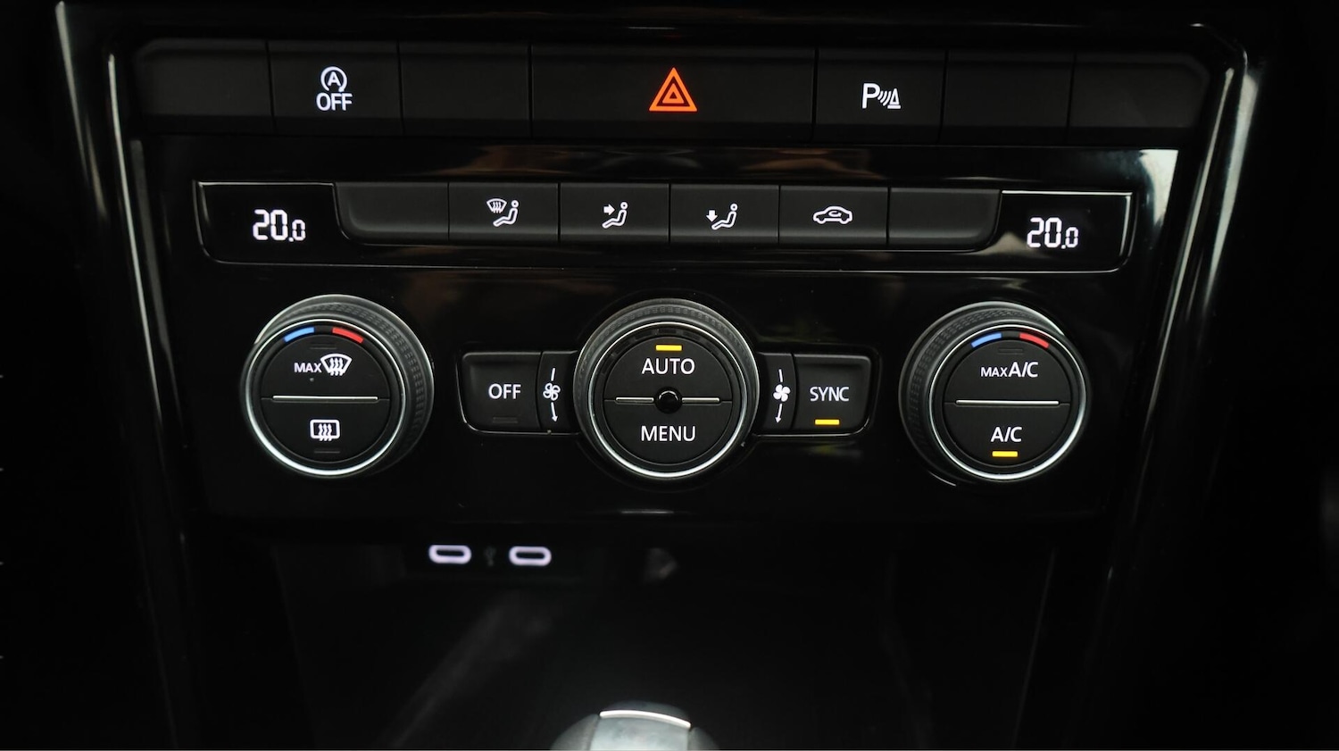 Used Volkswagen T-Roc 2020 for sale - 76585228: Photo 13