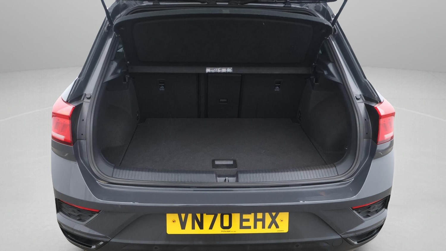 Used Volkswagen T-Roc 2020 for sale - 76585228: Photo 18