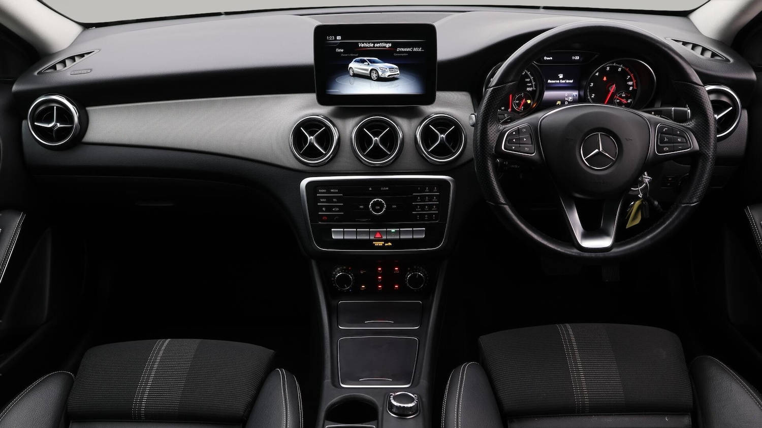 Used Mercedes-Benz GLA 2019 for sale - 76550918: Photo 14