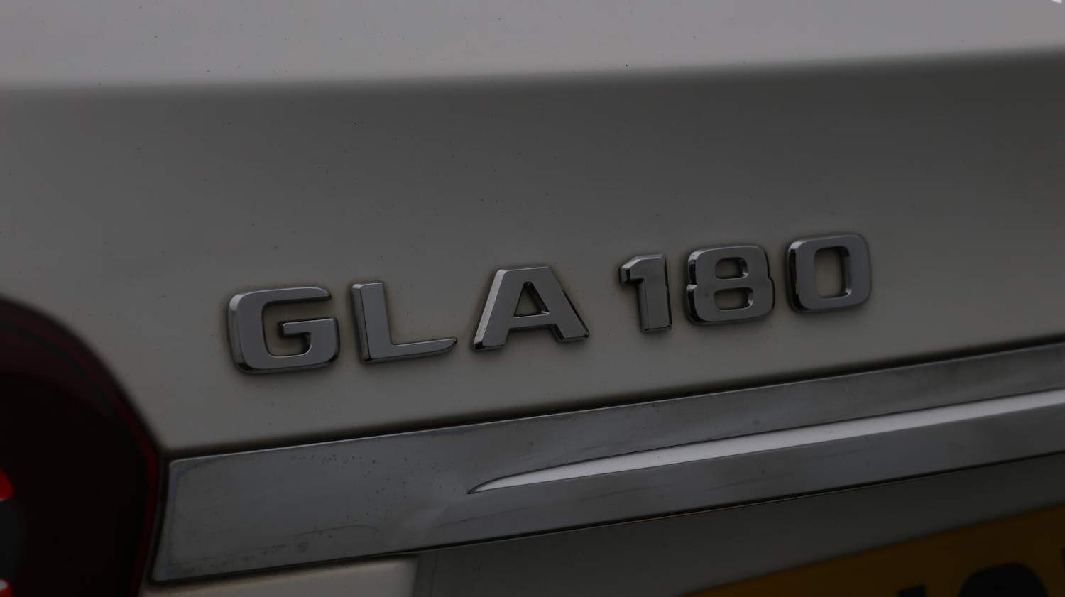 Used Mercedes-Benz GLA 2019 for sale - 76550918: Photo 21