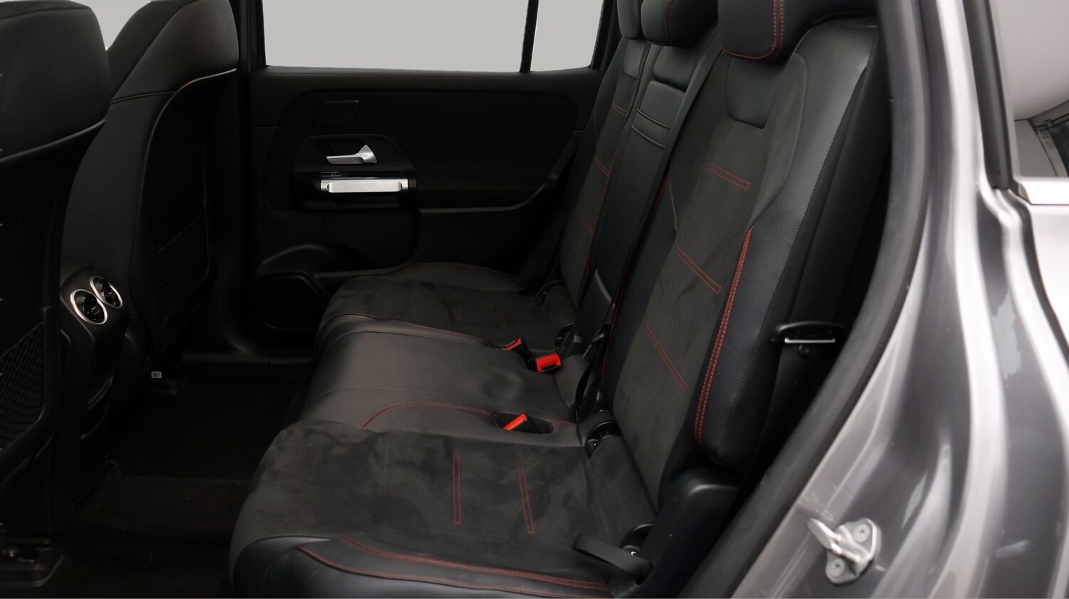 Used Mercedes-Benz EQB 2022 for sale - 77449993: Photo 16