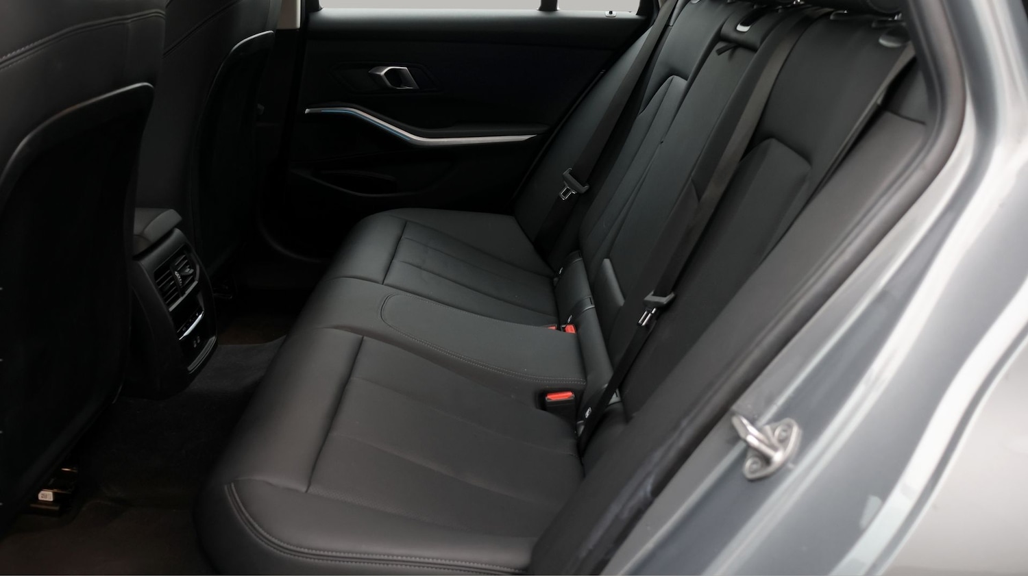 Used BMW 3 Series 2023 for sale - 77420831: Photo 16