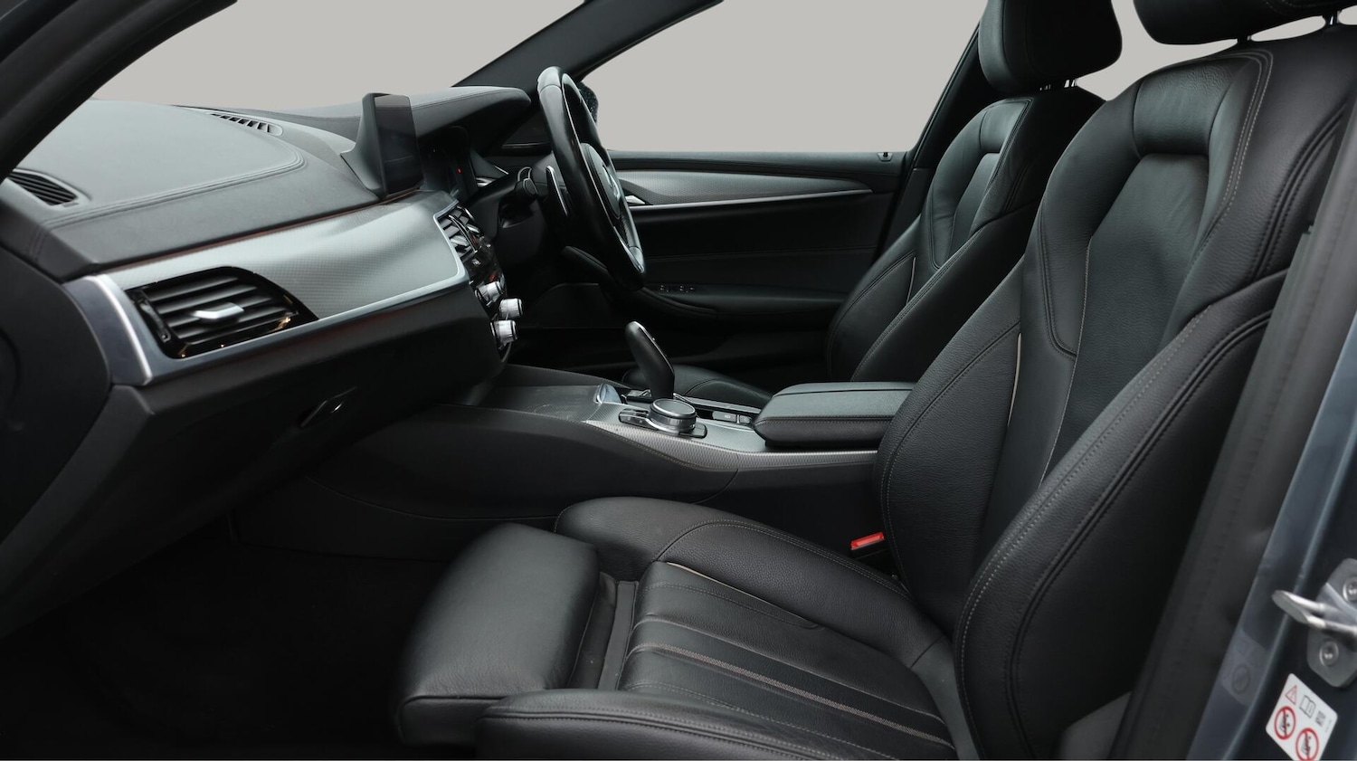 Used BMW 5 Series 2019 for sale - 76294527: Photo 15