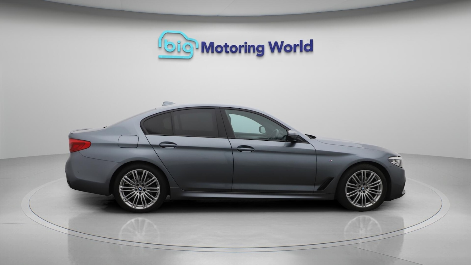 Used BMW 5 Series 2019 for sale - 76294527: Photo 9