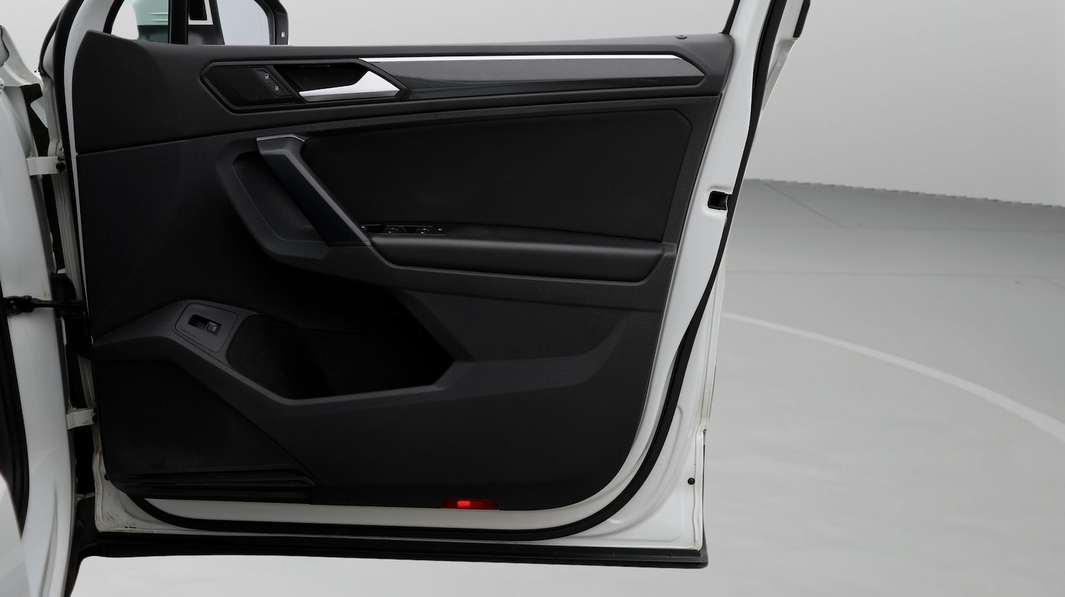 Used Volkswagen Tiguan 2020 for sale - 77603928: Photo 15