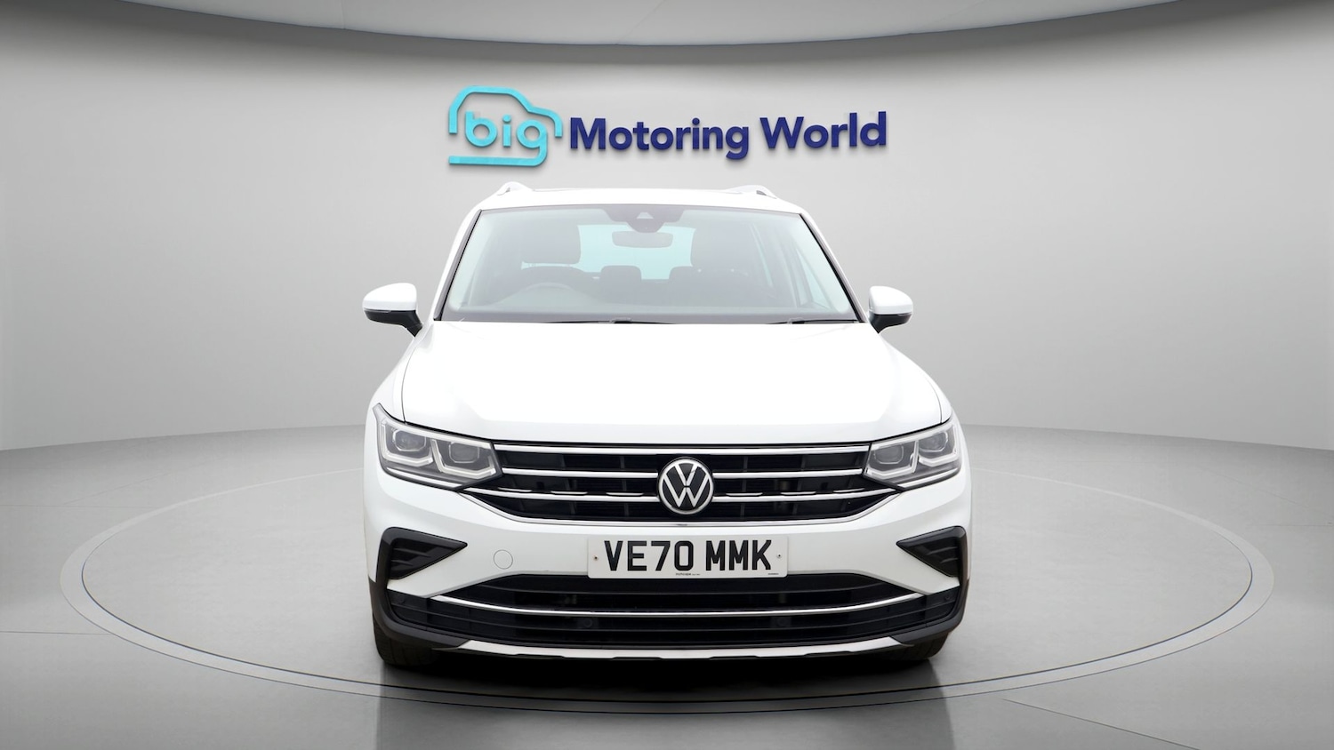 Used Volkswagen Tiguan 2020 for sale - 77603928: Photo 2