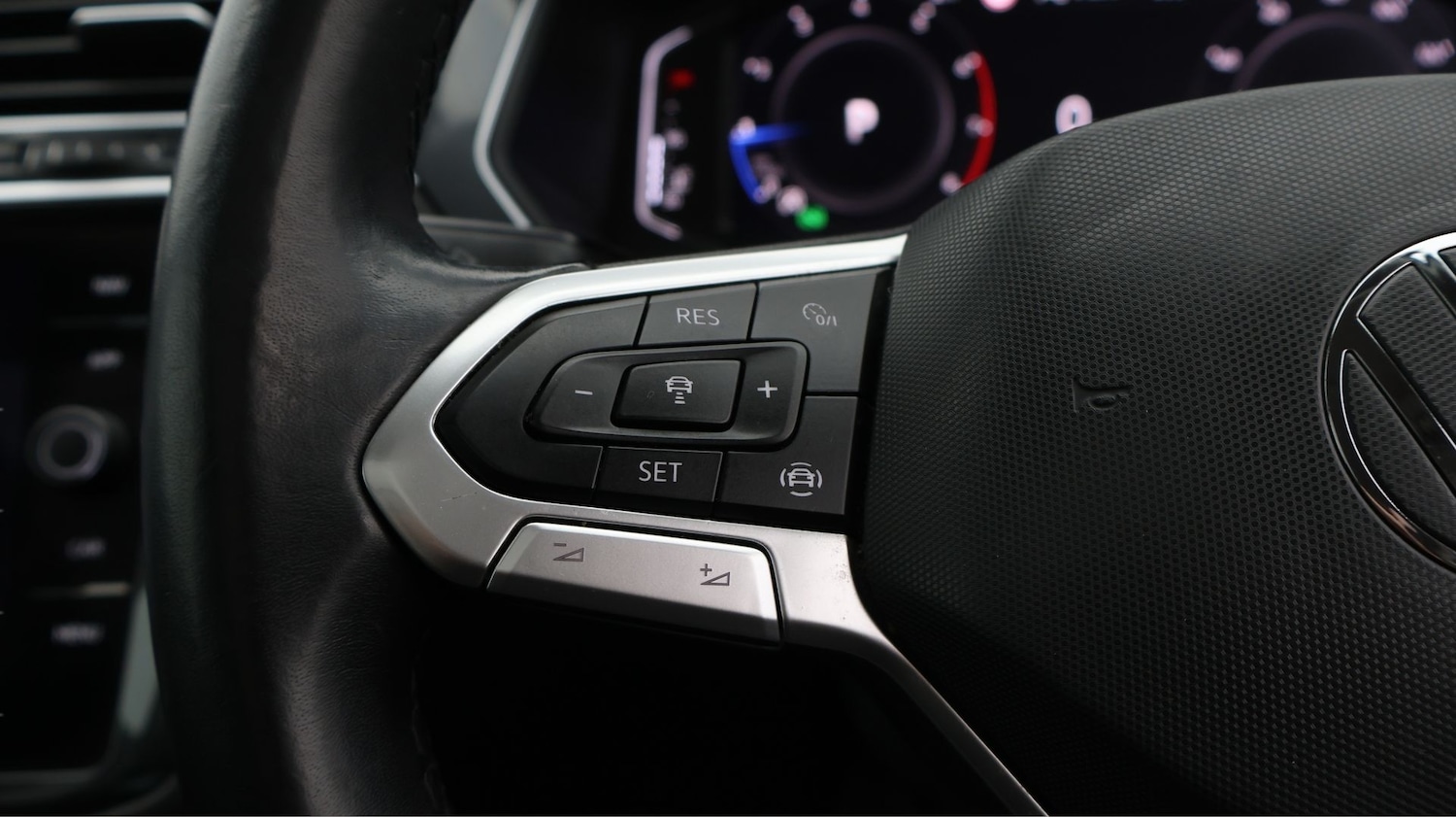 Used Volkswagen Tiguan 2020 for sale - 77603928: Photo 26